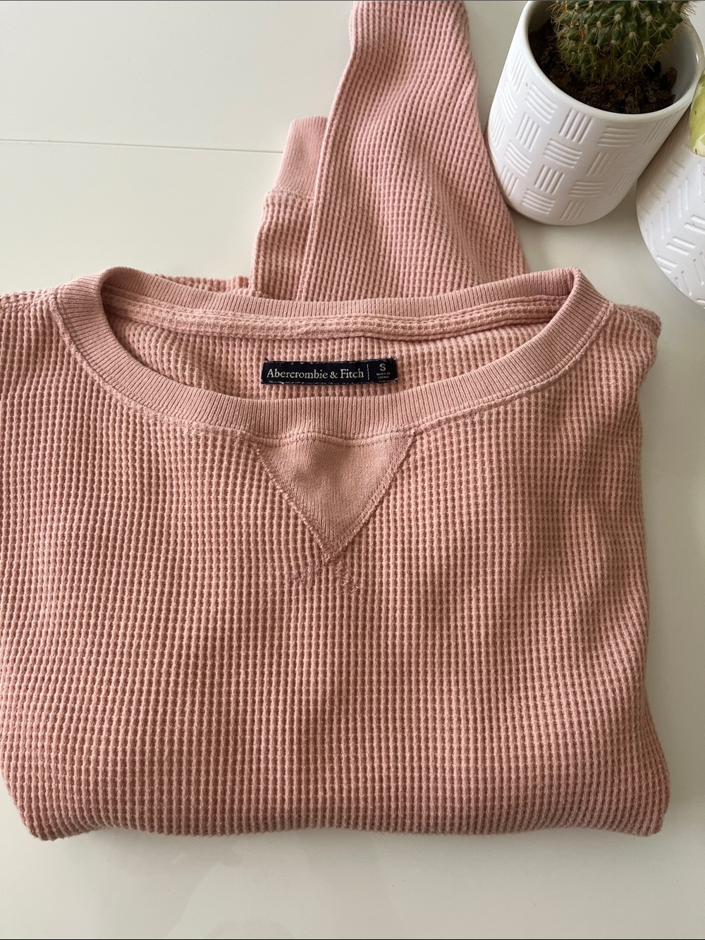 Abercrombie & Fitch pink waffle knit cropped long sleeve top